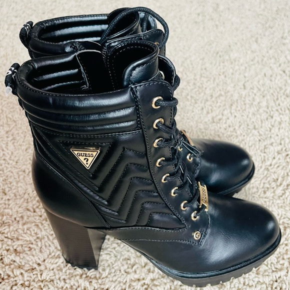 Guess Heeled Combat Boot women size 7.5 - Picture 3 of 6
